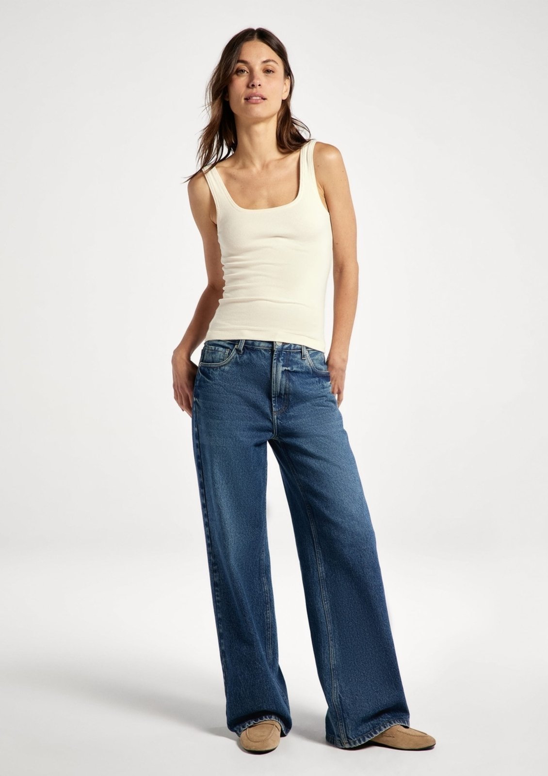 Calça Jeans Feminina Wide Leg Cintura Média Hering