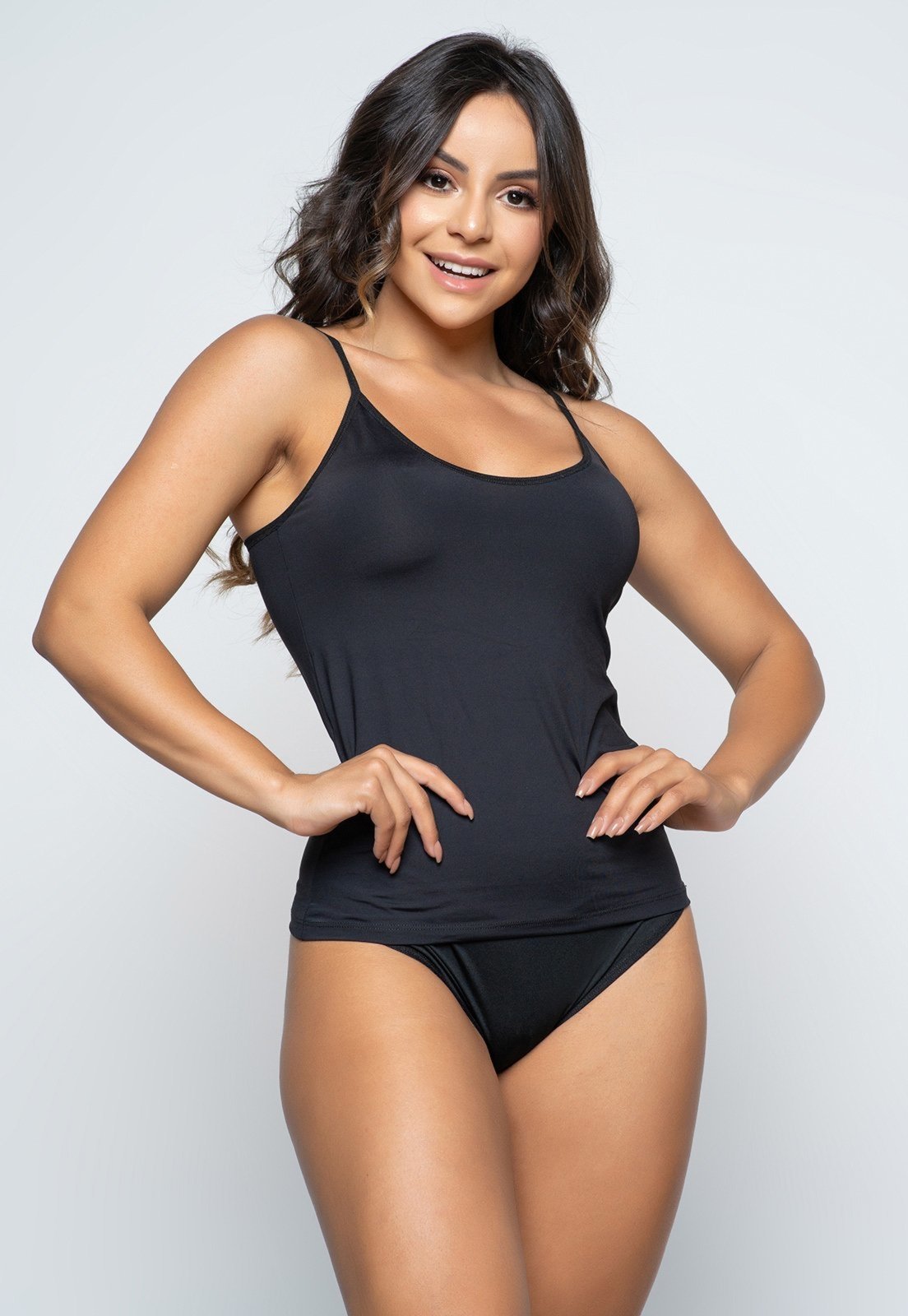 Camiseta Vicbela Segunda Pele Alcinha Microfibra Preto