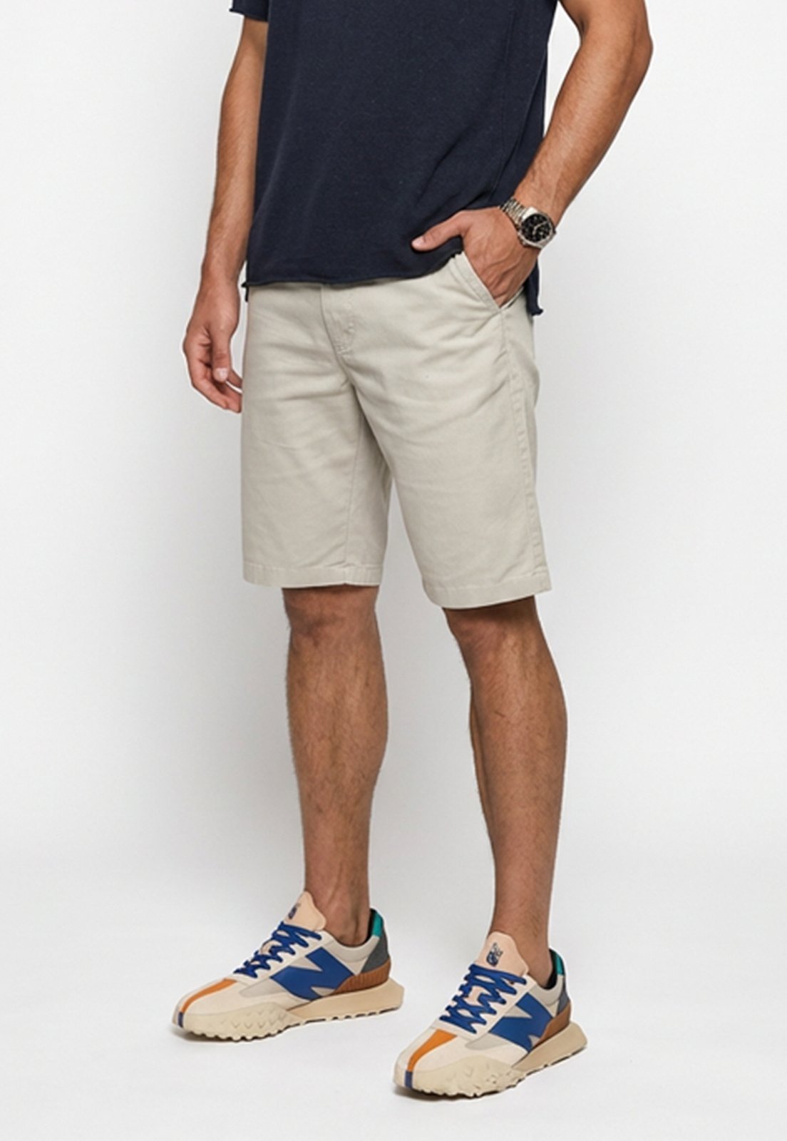 Vista 2 Bermuda Masculina Sarja Cós Elástico Casual Confortável Estilo Urbano Claro Macaw cinza Macaw cinza