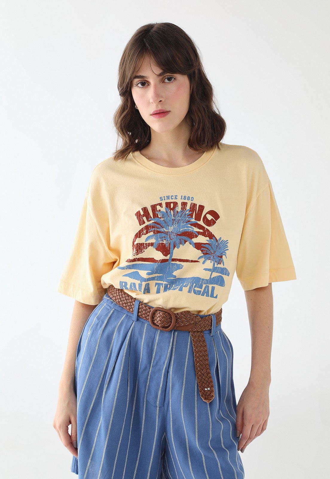 Camiseta Feminina Hering Estampa Baía Tropical Amarela