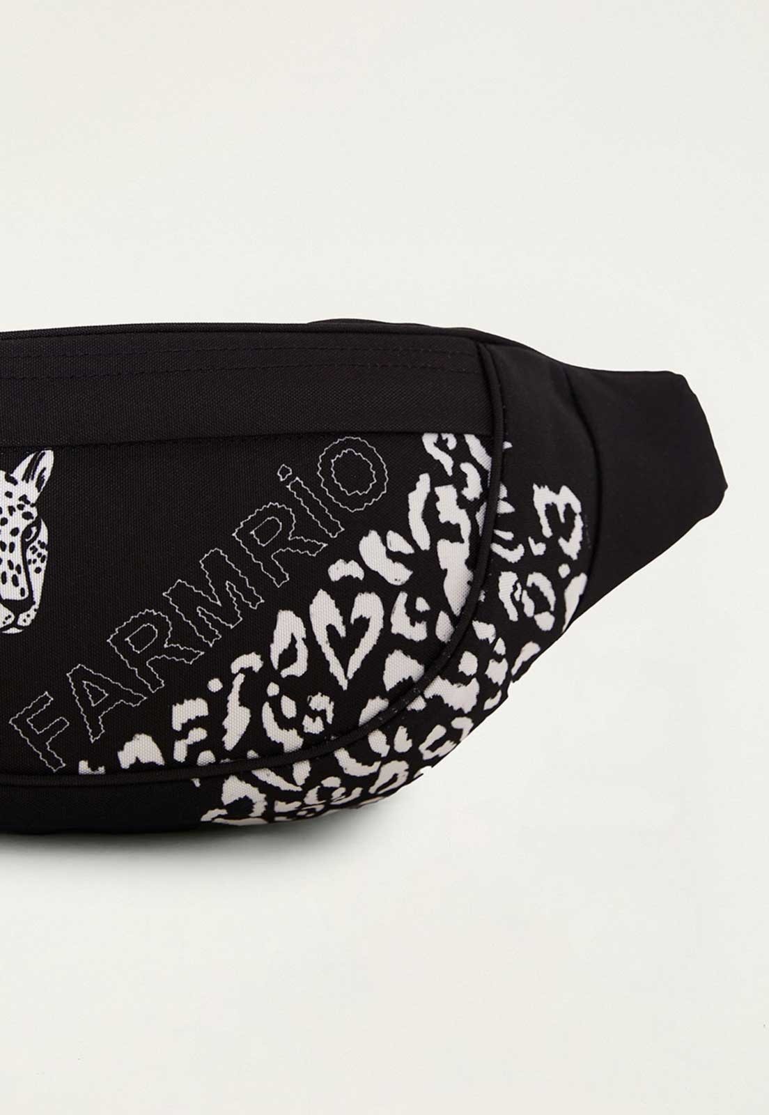 Vista 3 Bolsa Feminina Farm Dengo Selva Preta preto FARM preto