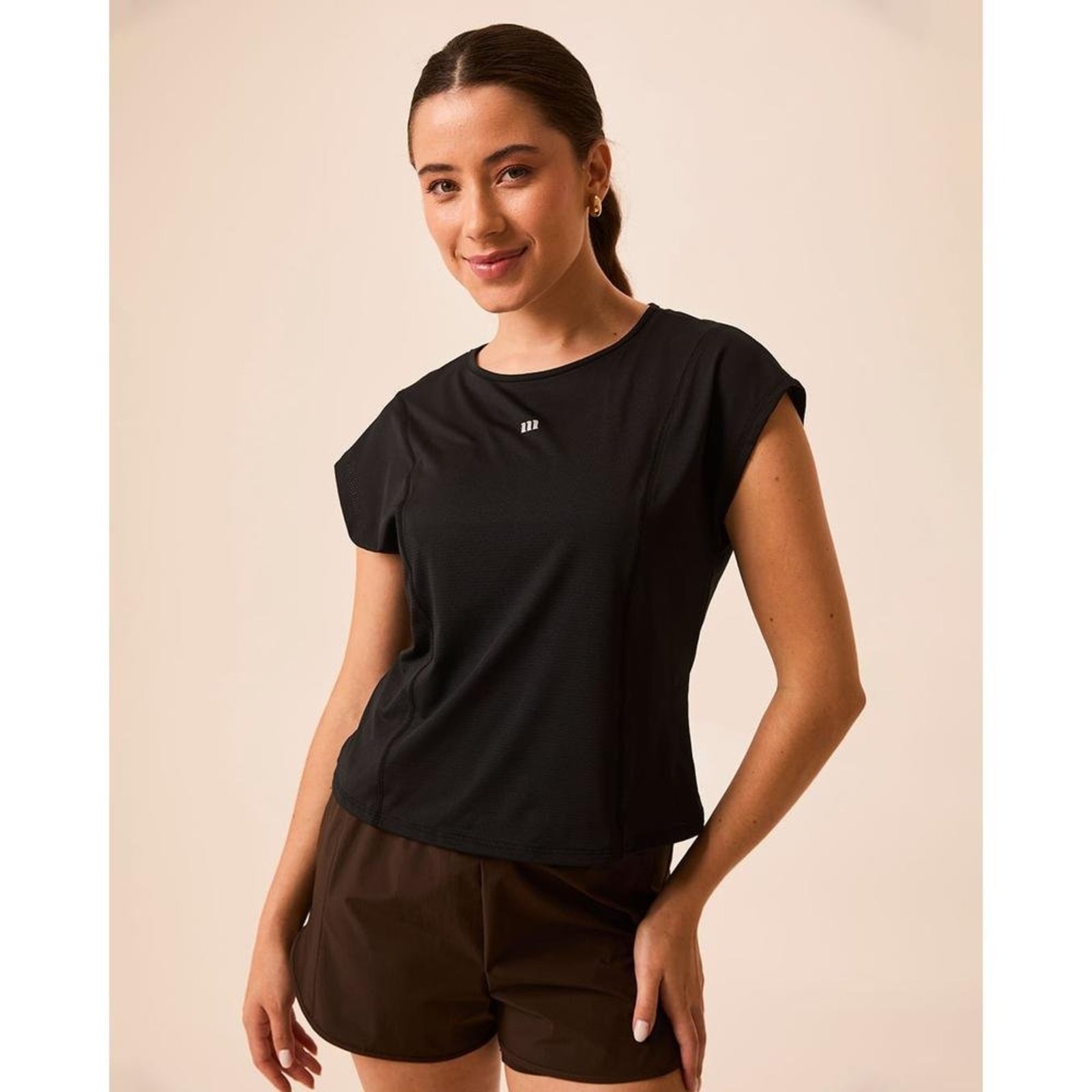 Blusa Esportiva Feminina Box Detalhe Costura Frontal Malha Dry Malwee Active