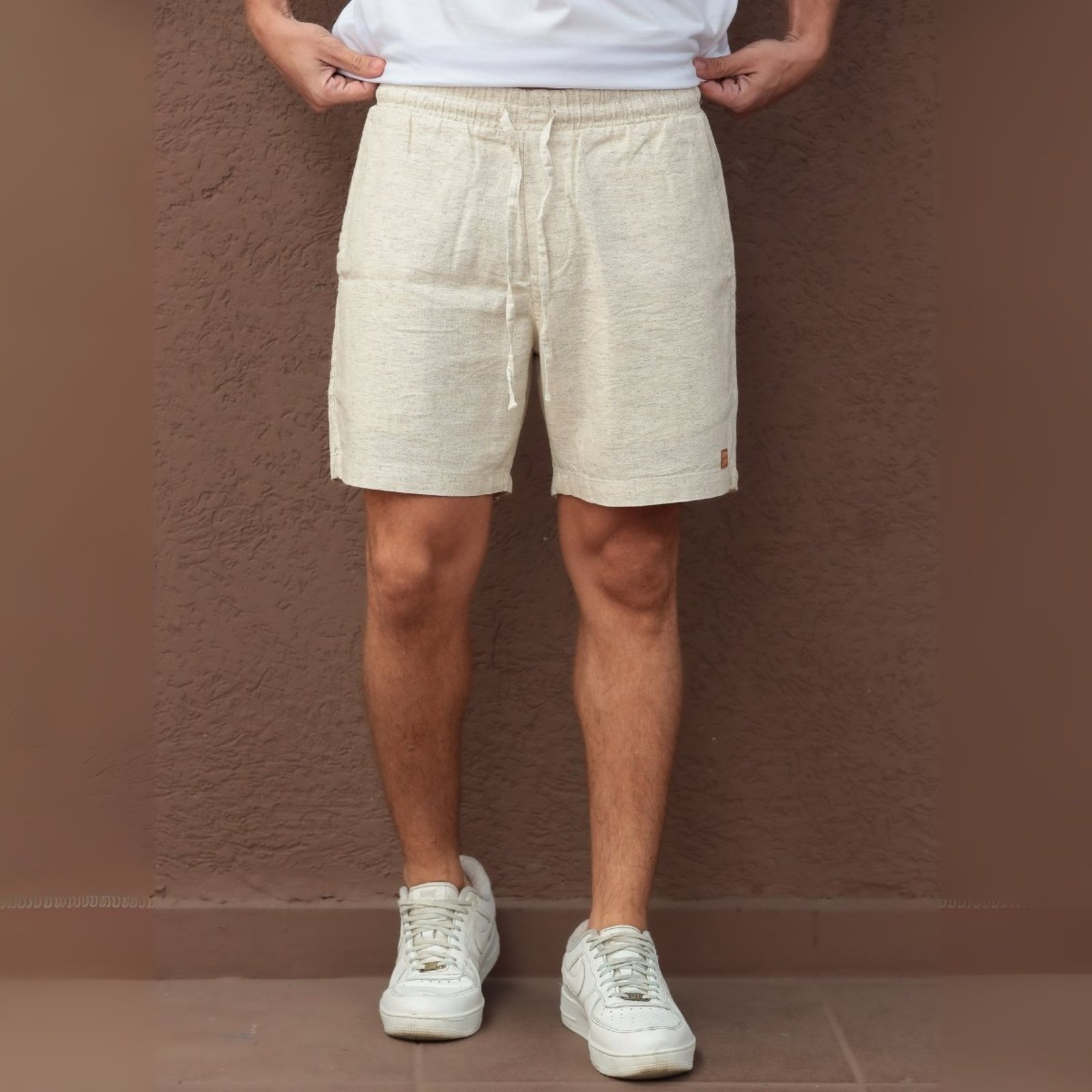 Bermuda De Linho Com Bolso Embutido Masculino Revanche Catacaos