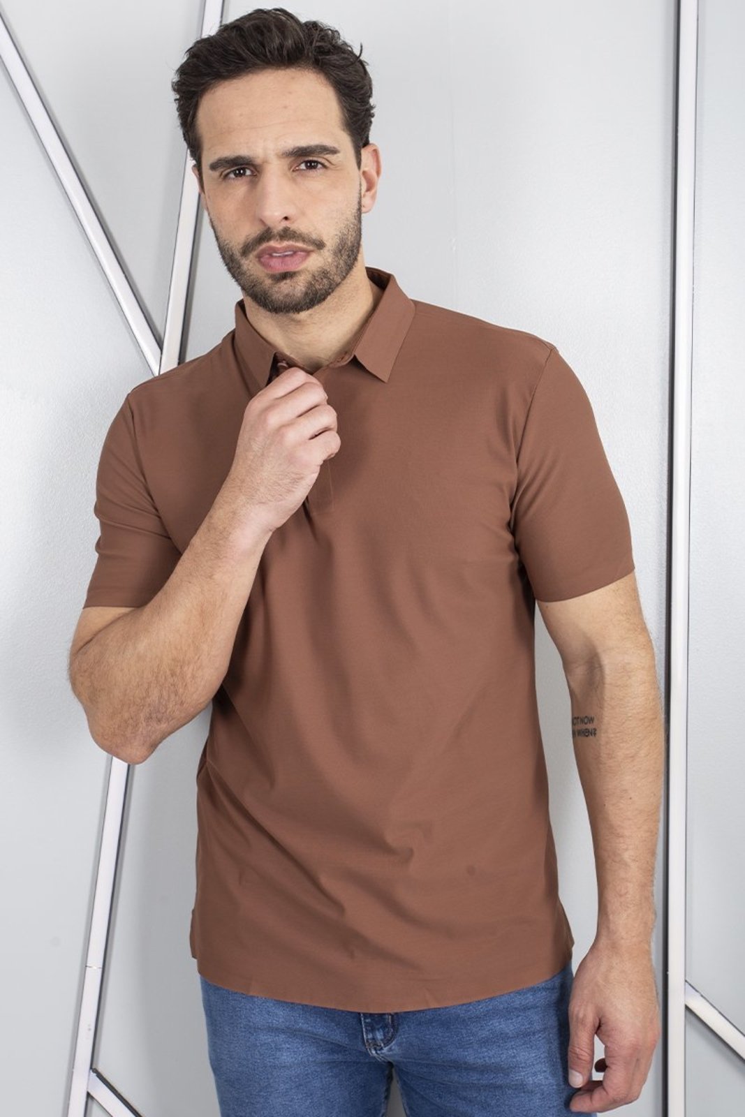 Camisa Polo Masculina Slim Poliamida Elástica Toque Gelado Manga Curta Costura a Laser