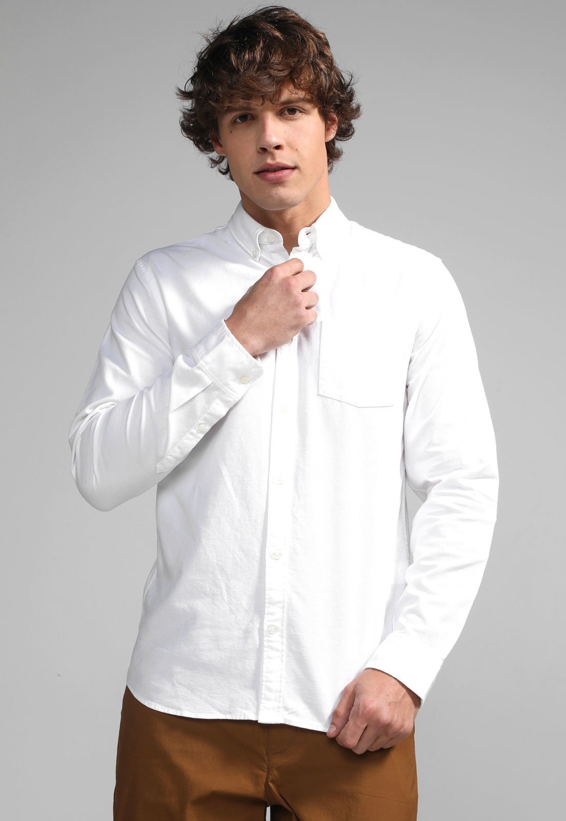 Camisa GAP Reta Bolso Branca