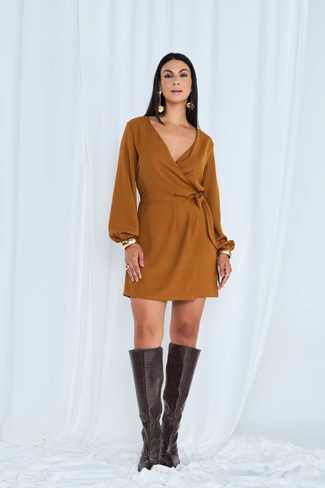Vestido Vanibele Curto Caramelo