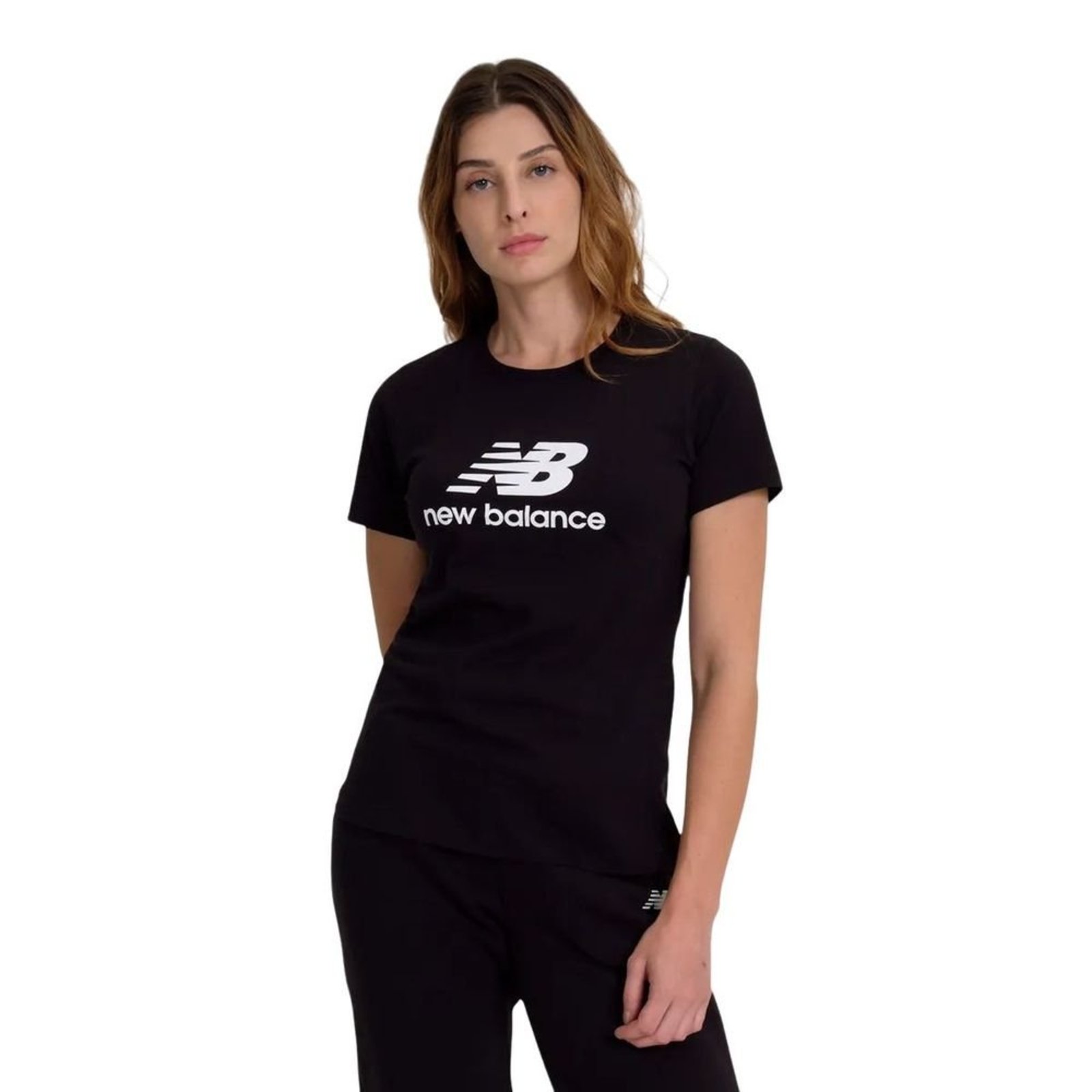 Vista 3 Camiseta Femiinina New Balance Essentials Preta preto New Balance preto