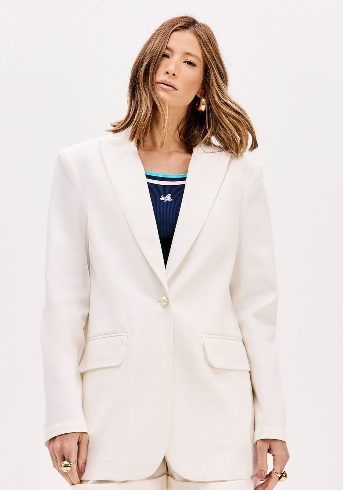 Vista 3 Blazer Tradicional Alongado Manga Longa Lança Perfume branco Lança Perfume branco