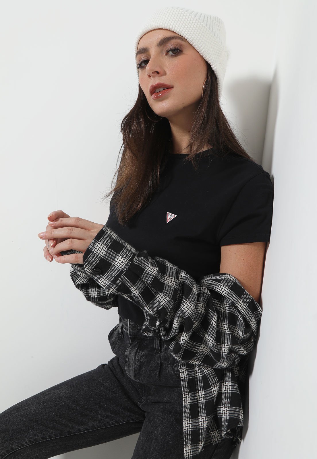 Camiseta Guess Mini Logo Preta