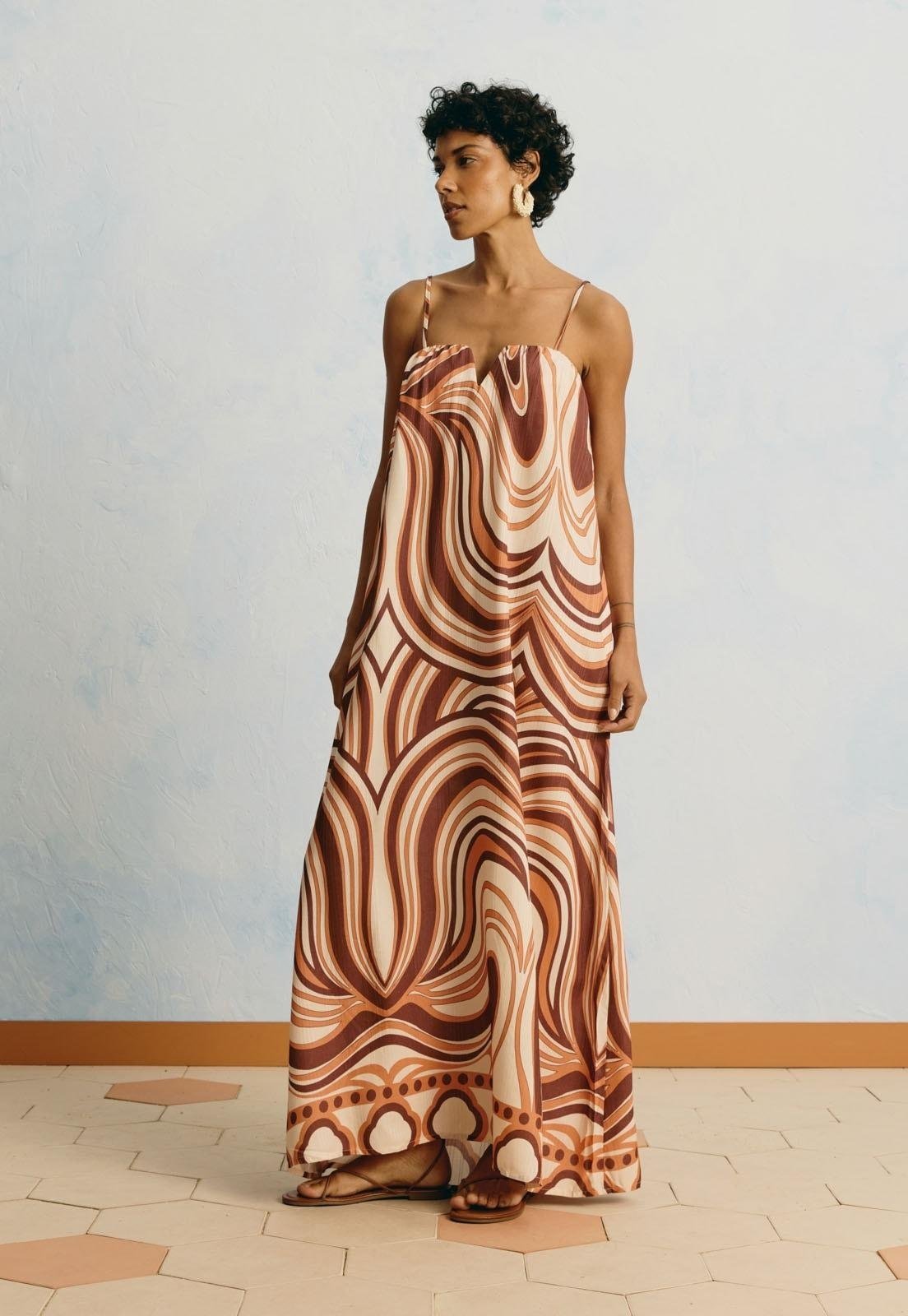 Vestido Longo Estampado Las Murallas Laranja