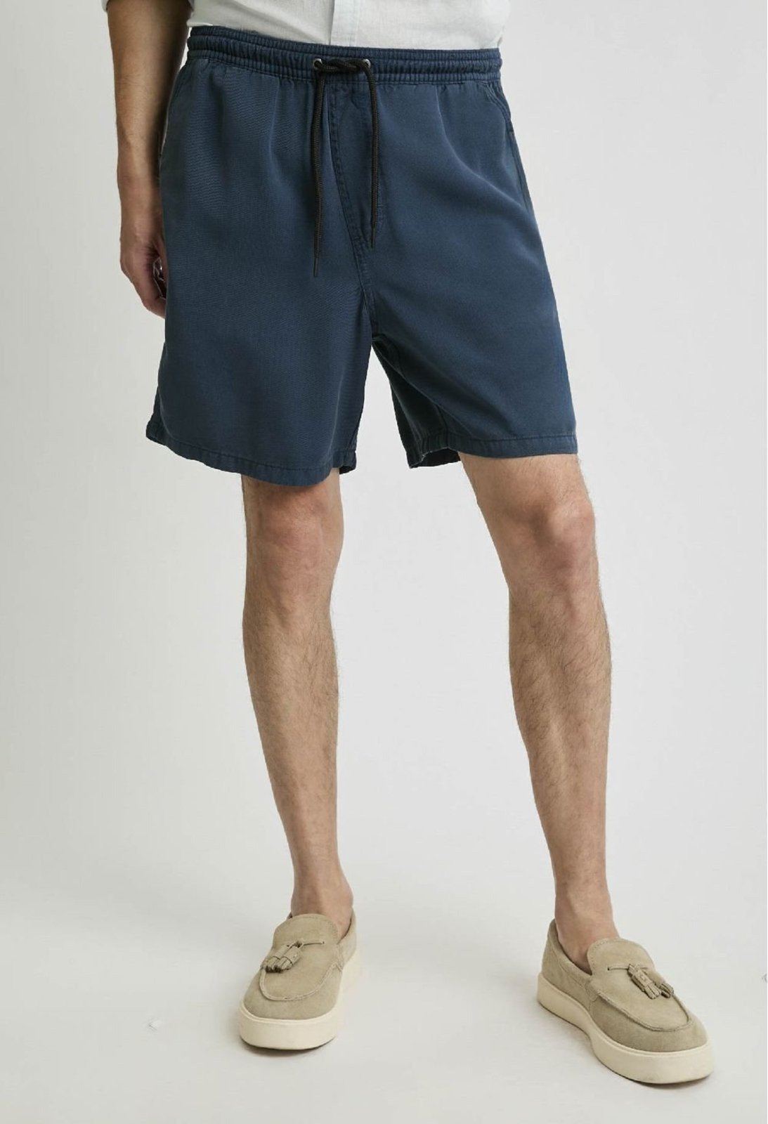 Short Docthos Concept Liocel Stonado SHORT DOCTHOS CONCEPT LIOCEL STONADO 041 VERDE MILITAR M