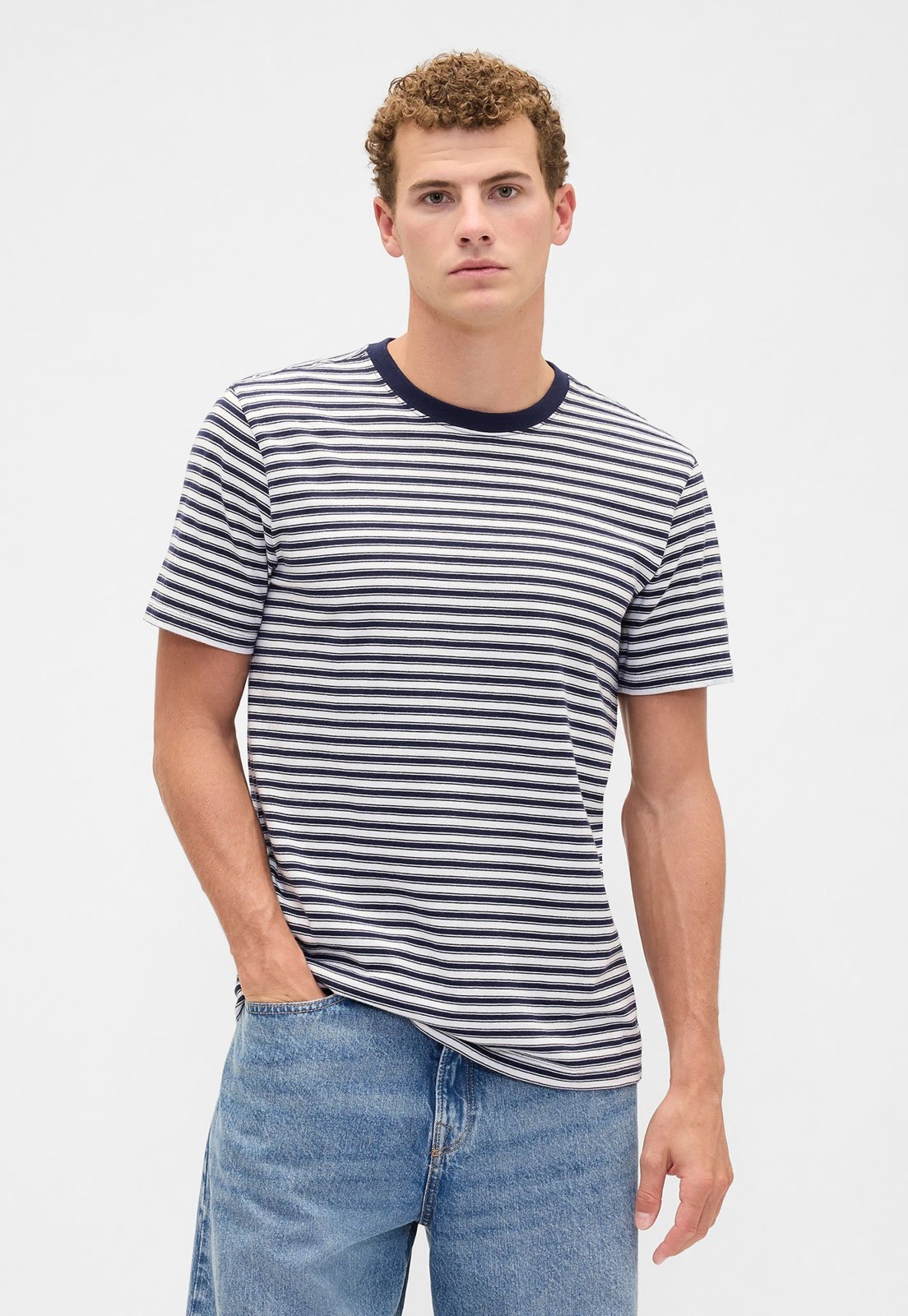 Camiseta Masculina GAP Listrada Azul Marinho