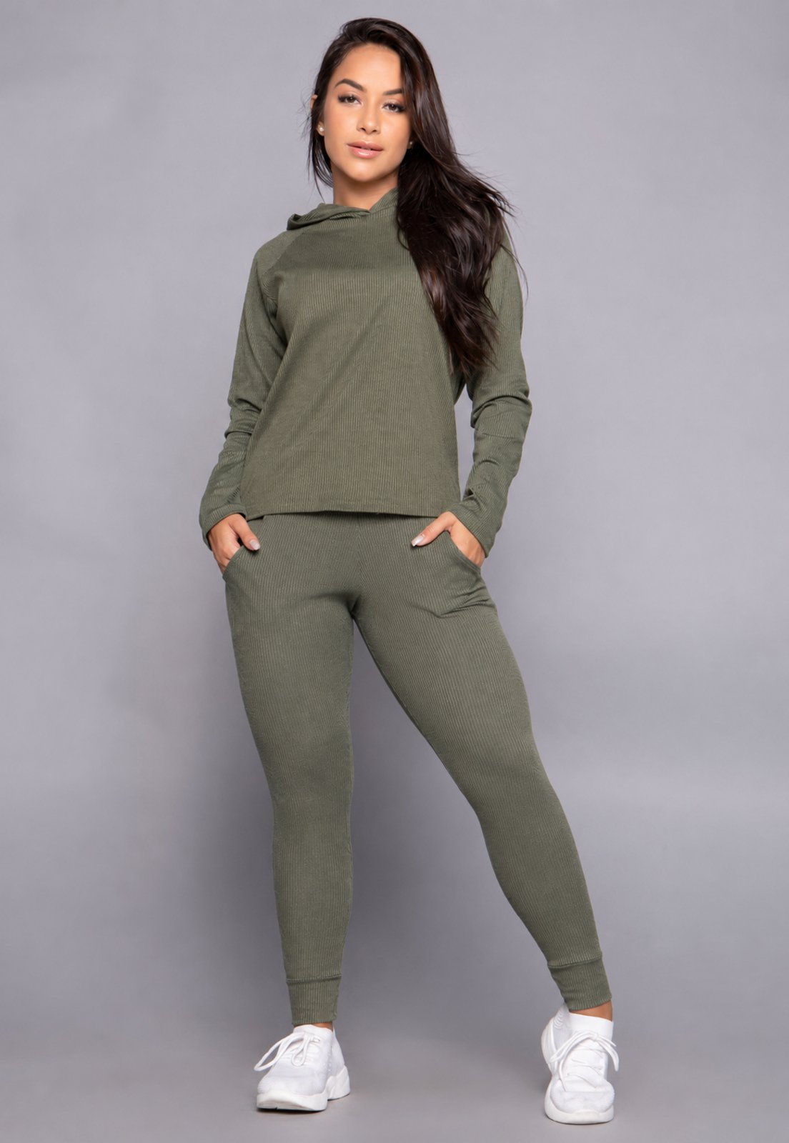 Conjunto Feminino Canelado Comfy Com Capuz e Jogger Verde
