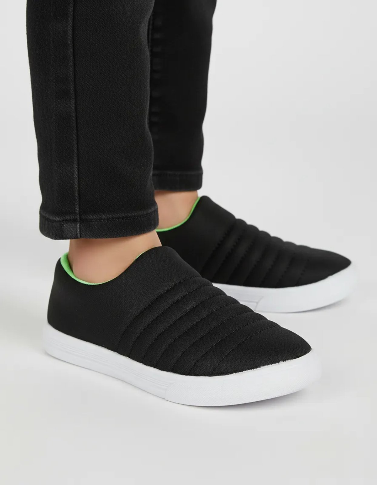 Infantil - Tênis Slip on Menino Iate Clássico Footz Calce Fácil Confortável Macio Sem Cadarço Preto