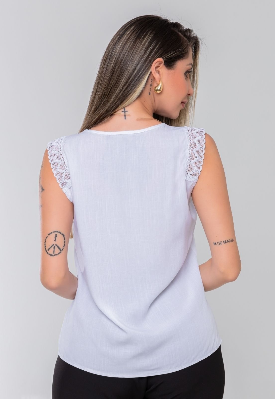 Vista 3 Regata Feminina de Alça com Renda Decote Elegante Moda Verão Docce Mulher branco Docce Mulher branco