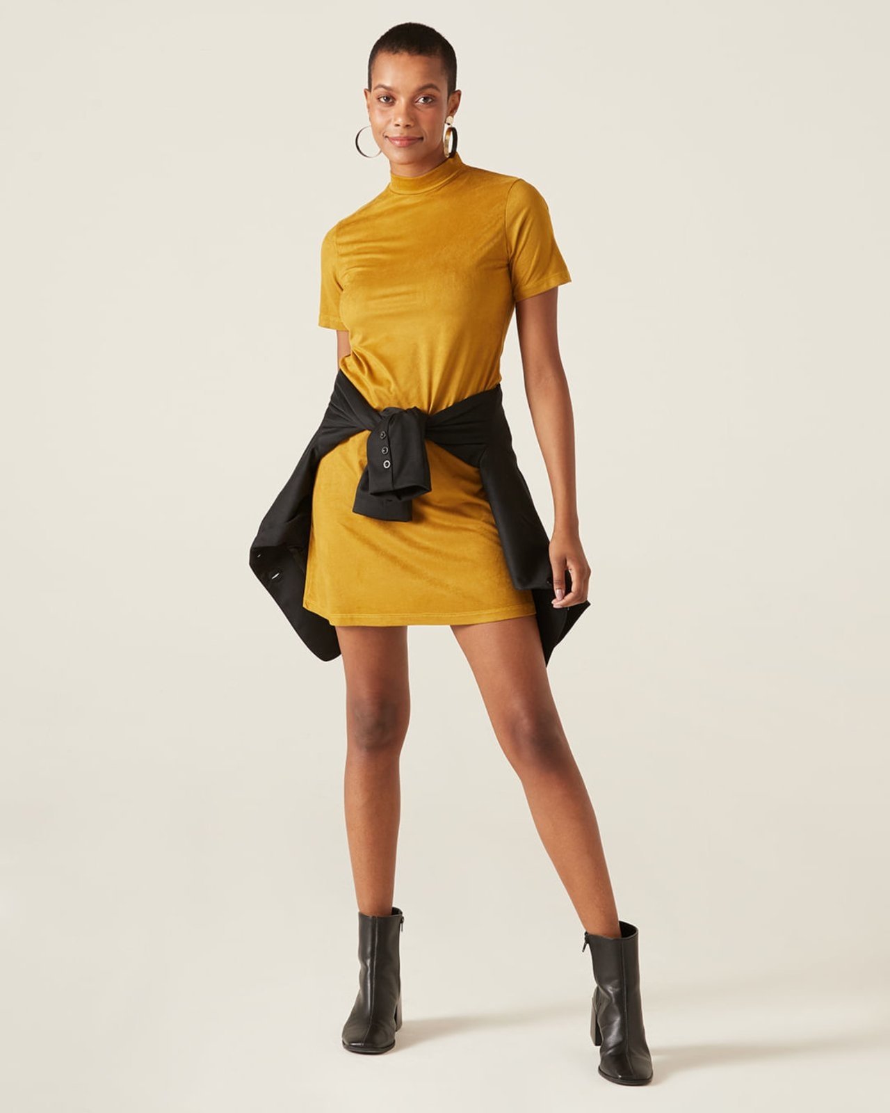 Vestido Gola Alta Em Suede Malwee