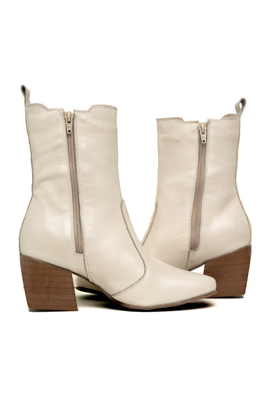 Vista 3 Bota Bico Quadrado Cano Curto Feminina Couro Off White TELLINI STORE off-white white TELLINI STORE off-white white
