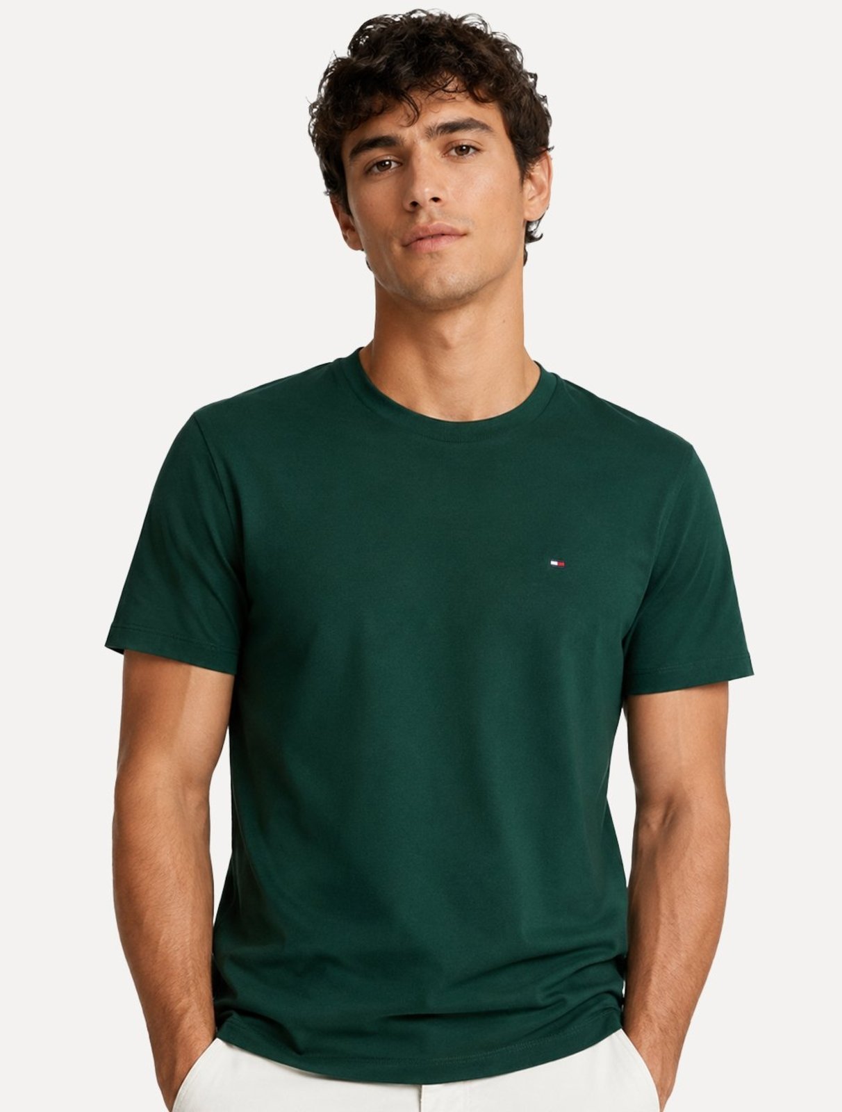 Camiseta Tommy Hilfiger Masculina Slim Fit Essential Stretch Verde Escuro