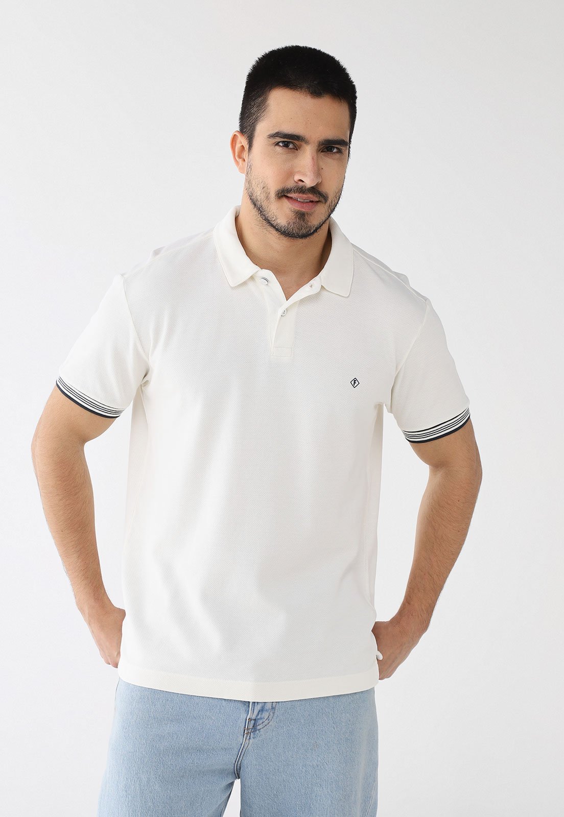 Polo Masculina Forum Listras na Manga Off-White