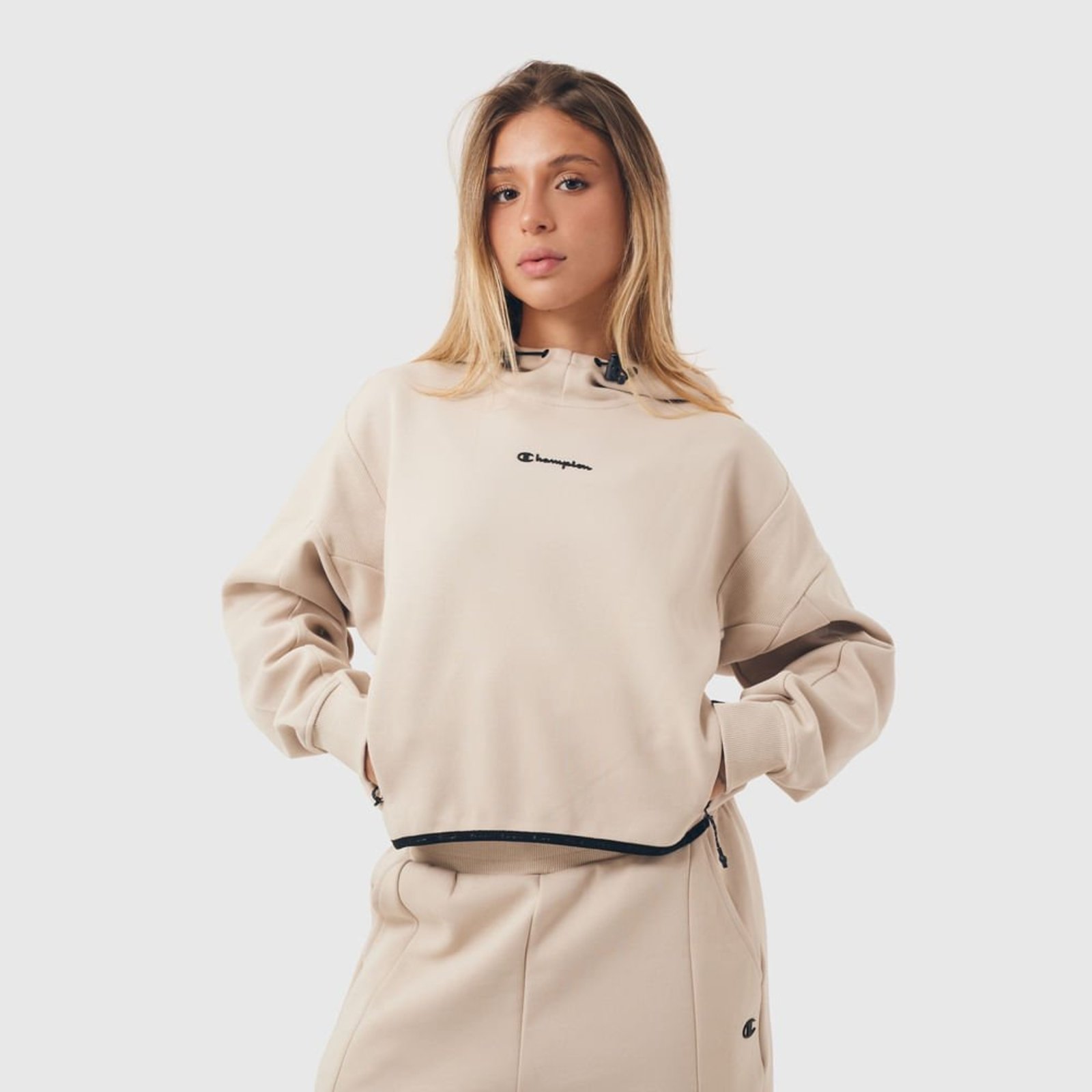 MOLETOM CHAMPION ACTIVE WMNS TECH HOODIE MINI SCRIPT LOGO