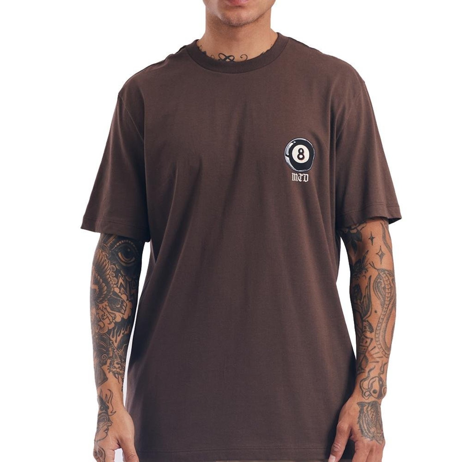 Camiseta MCD Costas Bola 8 SM27 Masculina Marrom