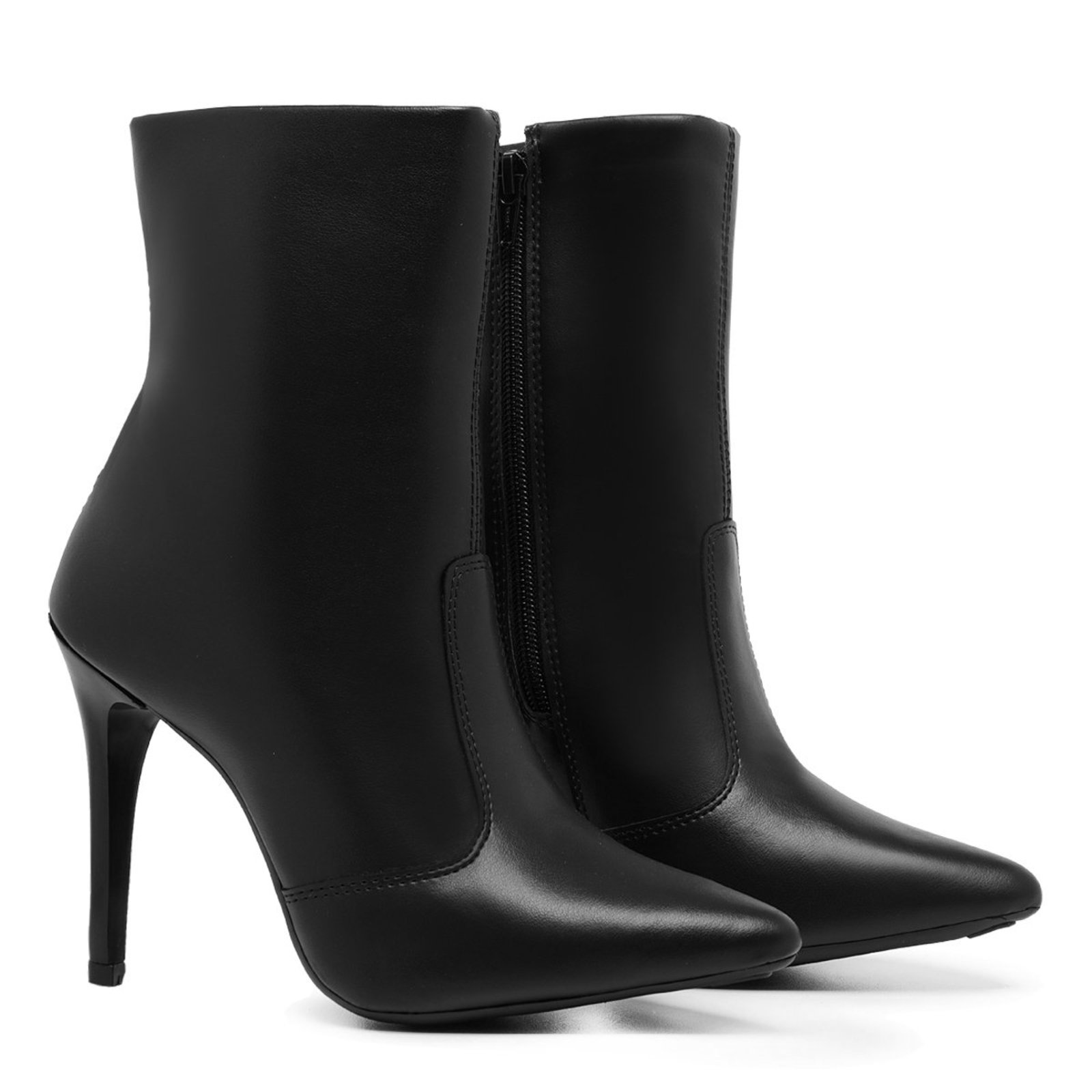 Bota Feminina Veritimo Salto Alto Bico Fino Casual Cano Baixo Elegante Atemporal Preto