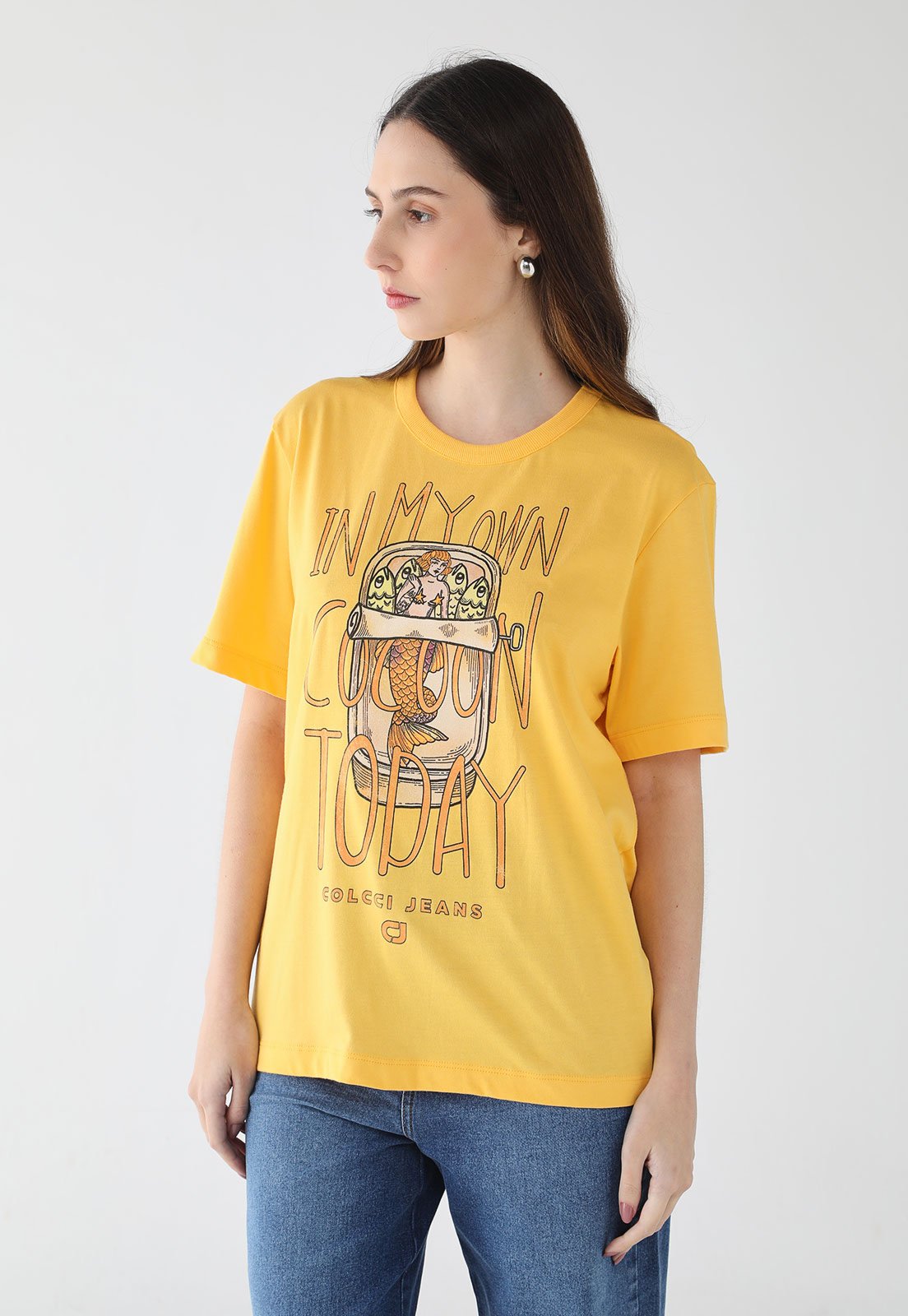 Vista 2 Camiseta Feminina Colcci Jeans Estampada Amarela amarelo Colcci Jeans amarelo