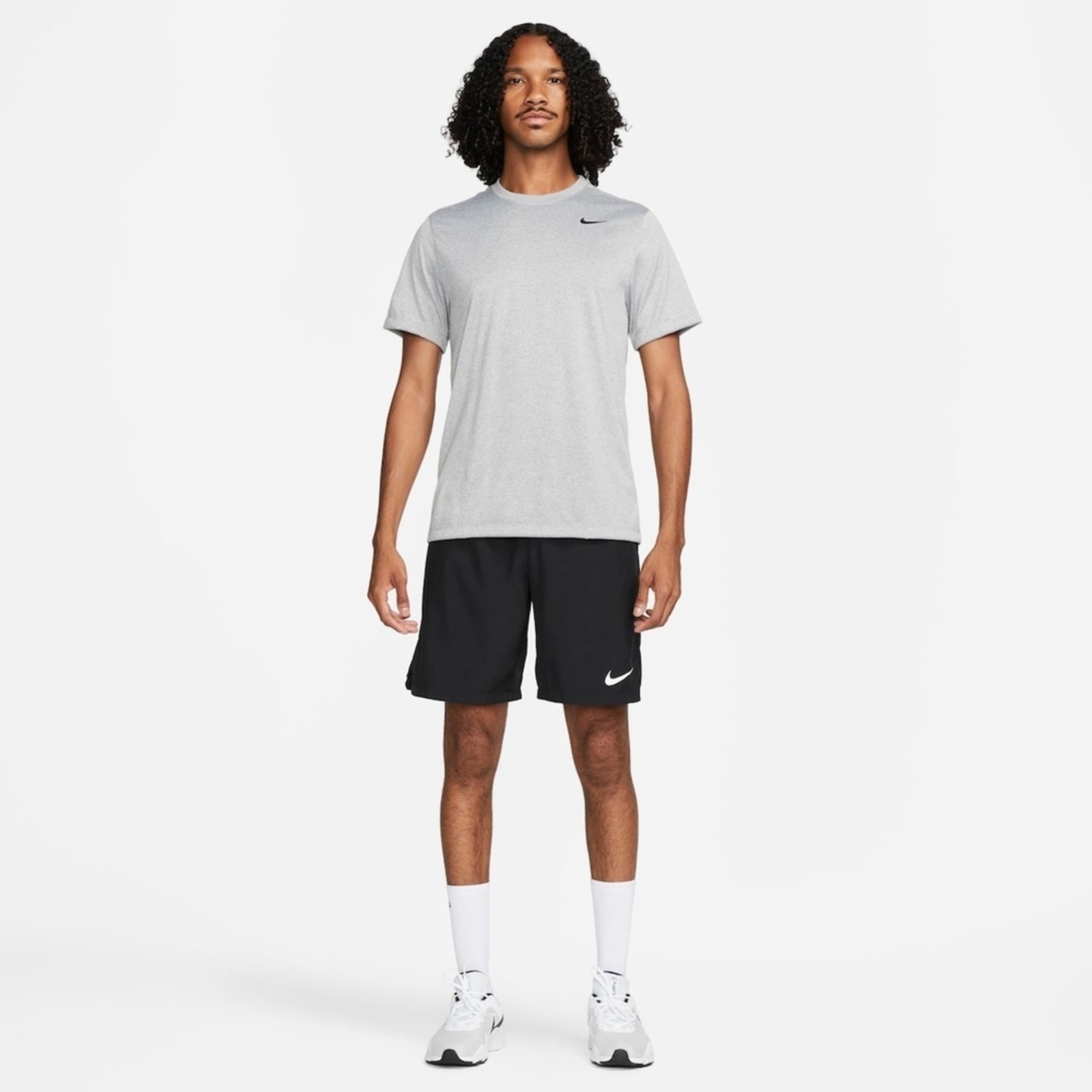 Camiseta Nike Dri-FIT Legend Masculina