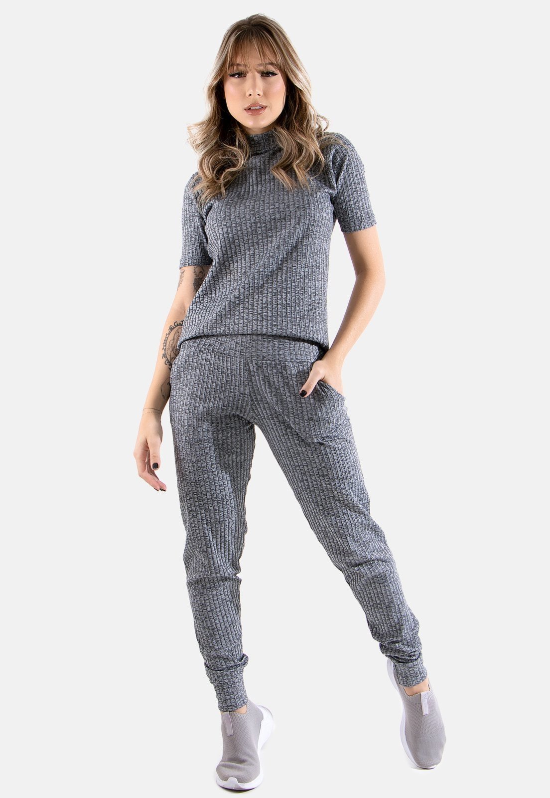 Conjunto Canelado Manga Curta 4 Estações Blusa Canelada Calça Jogger Cintura Alta Liso Cinza
