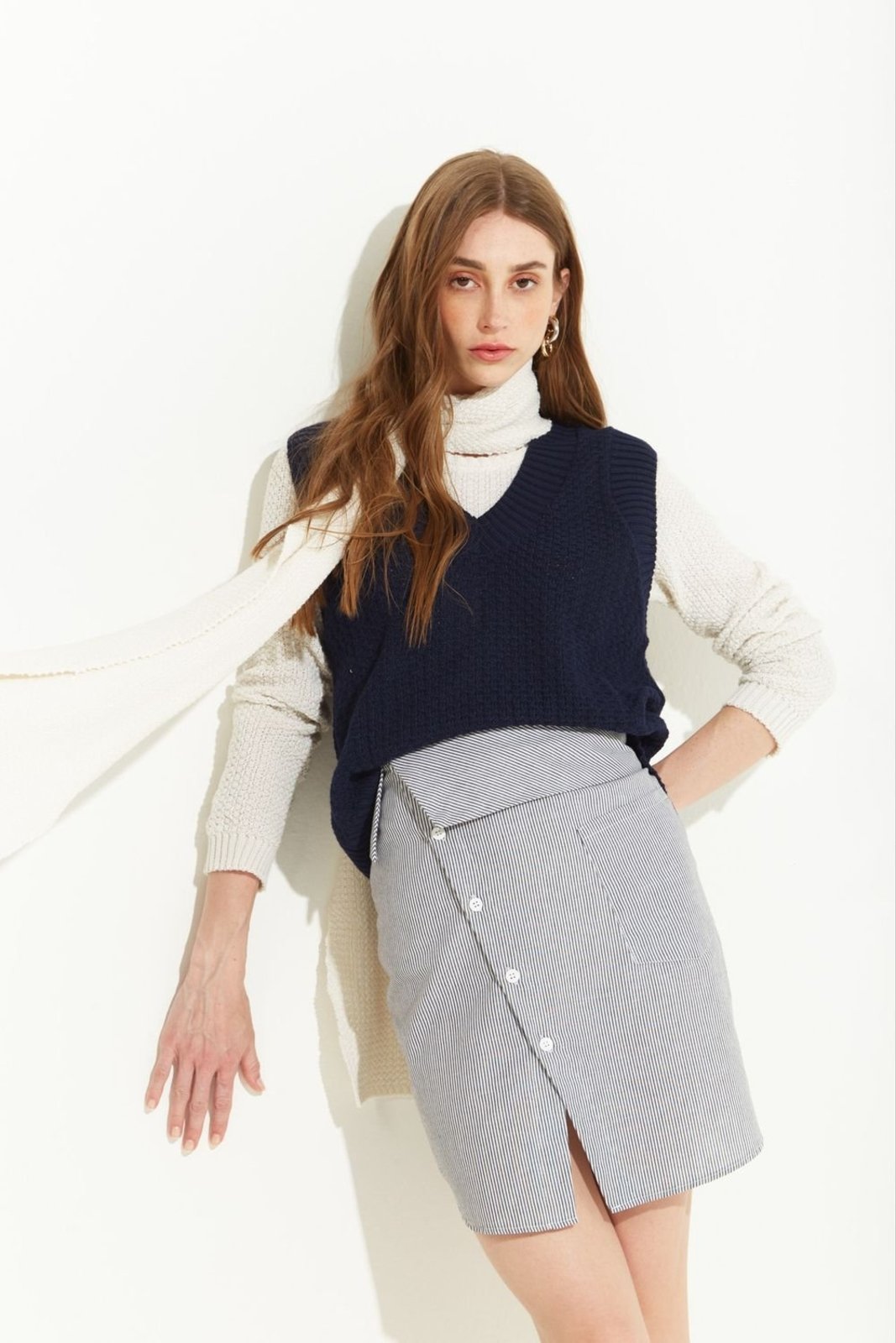 Saia Zinco Reta Alta Curta Off-white