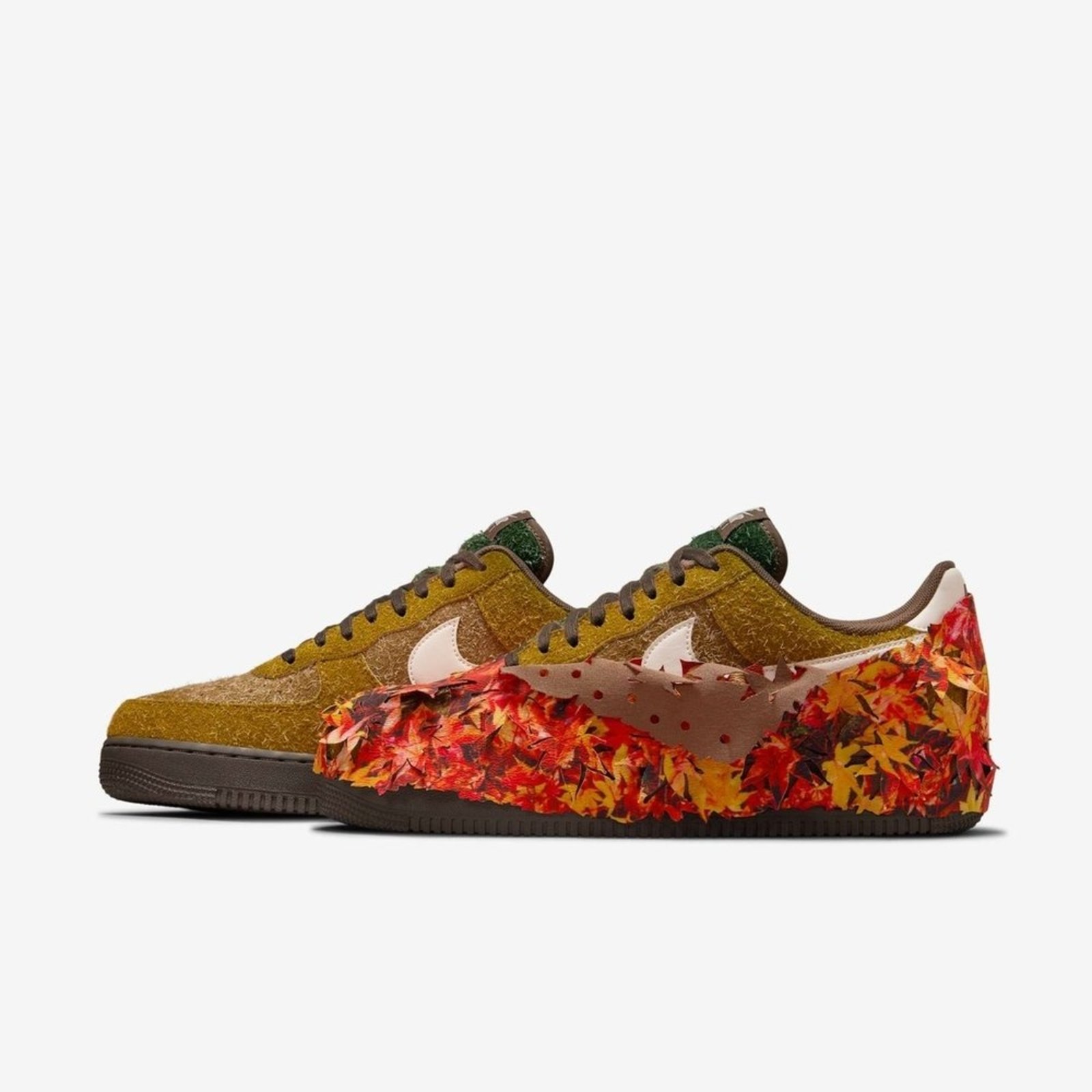 Tênis Nike Air Force 1 '07 LX Masculino