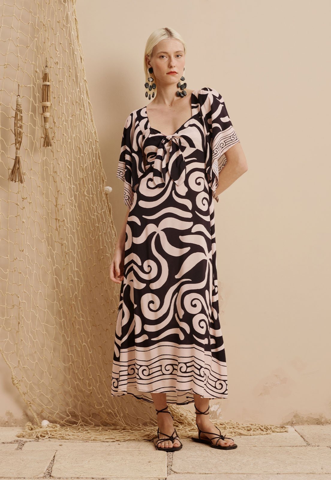Vestido Midi Manga Decote Nó Estampado Pororoca
