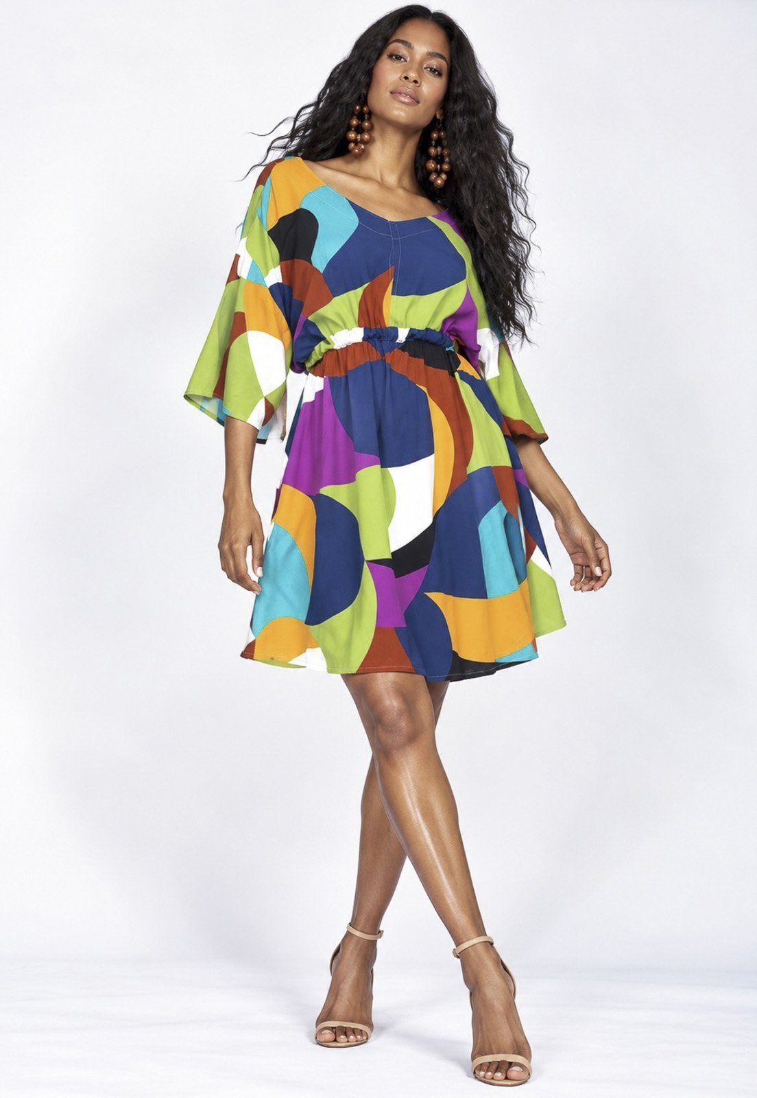 Vestido CabanaFree Curto Caaxixá Viscose com Cordão na Cintura Estampa Jardim Azul