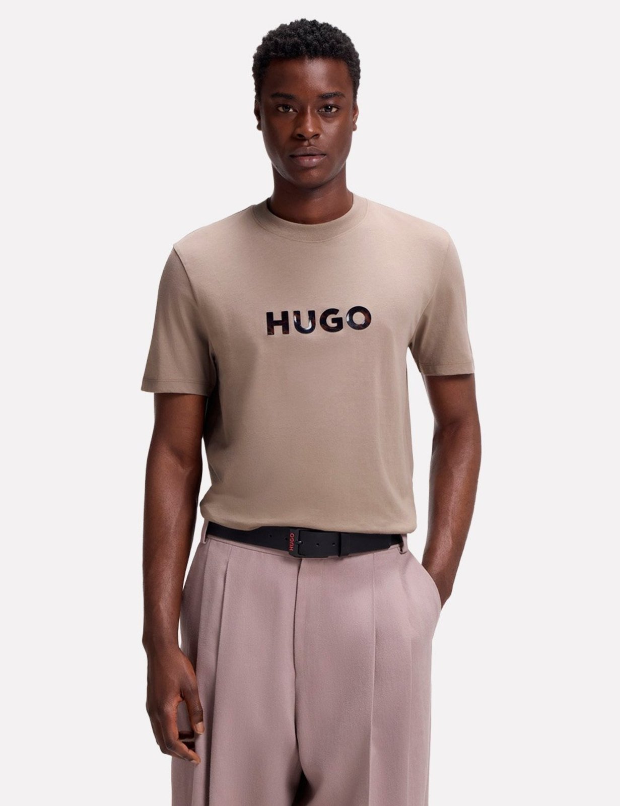 Camiseta Hugo Boss Masculina Regular Dumeo Marrom
