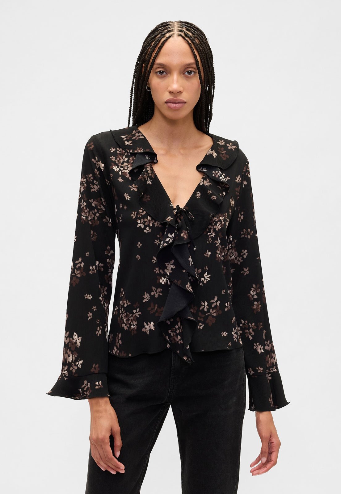 Camisa Feminina GAP Babados Floral Preta