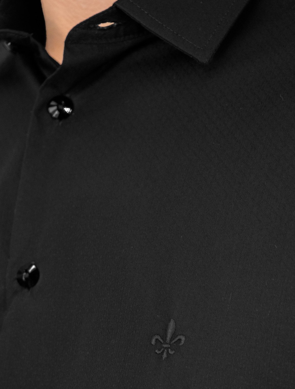 Vista 3 Camisa Dudalina Masculina Slim Botão Cristal Swarovski Preta preto preto