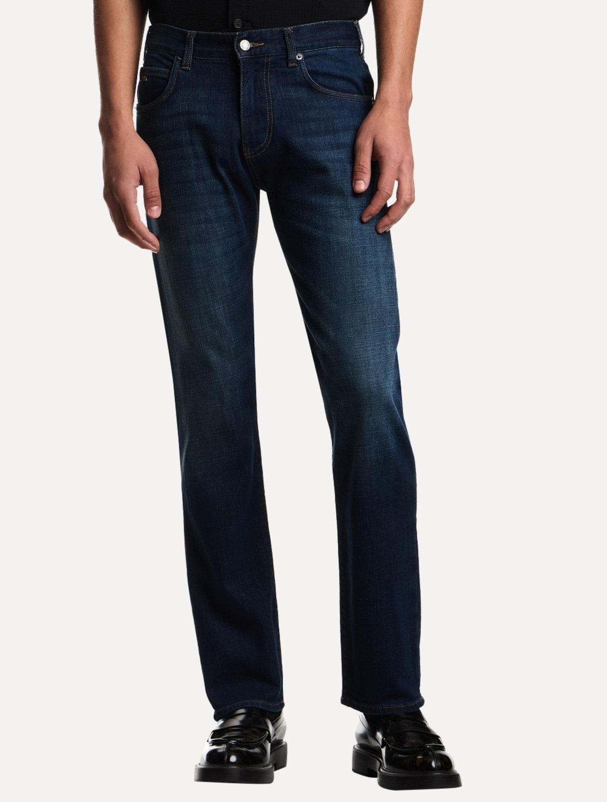 Vista 2 Calça Jeans Empório Armani Masculina J45 Regular Fit Azul Escuro jeans azul Emporio Armani jeans azul