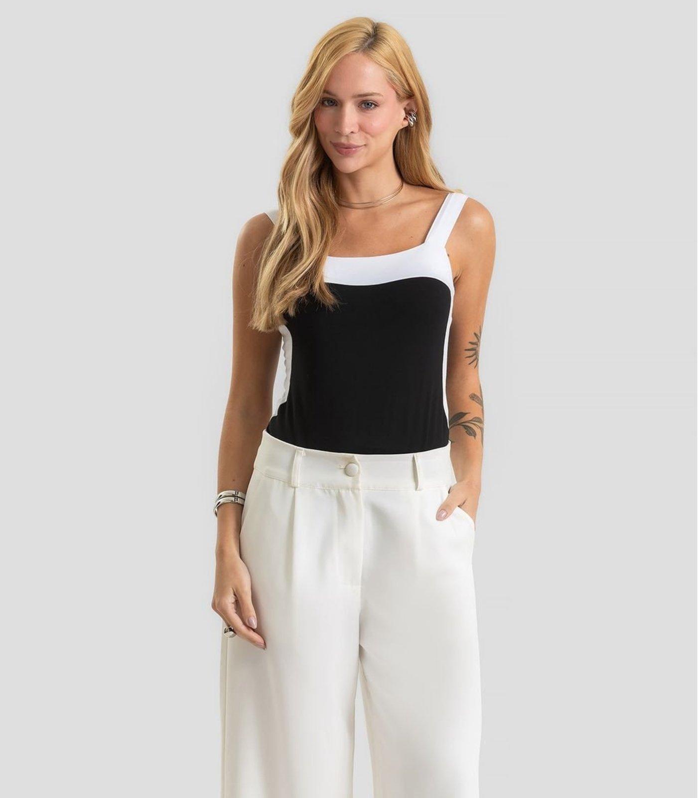 Body De Alça Feminino Em Cotton Leve Dianna Preto