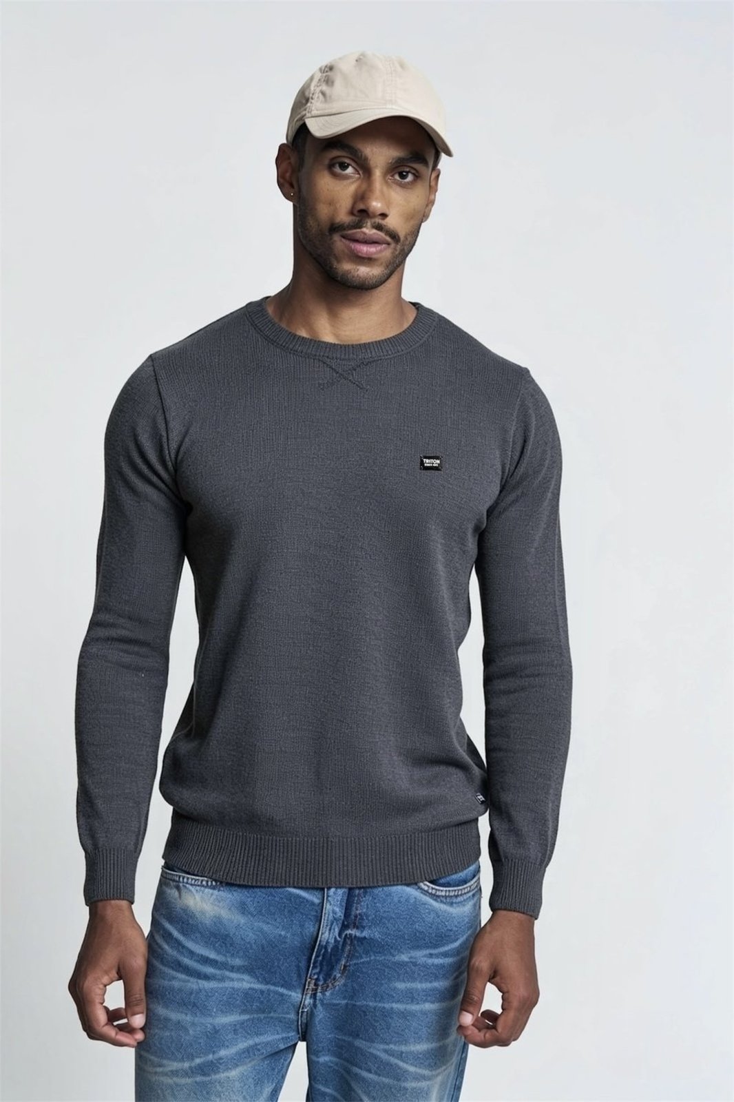 Suéter Slim Masculino Em Tricô Triton Cinza Fuligem