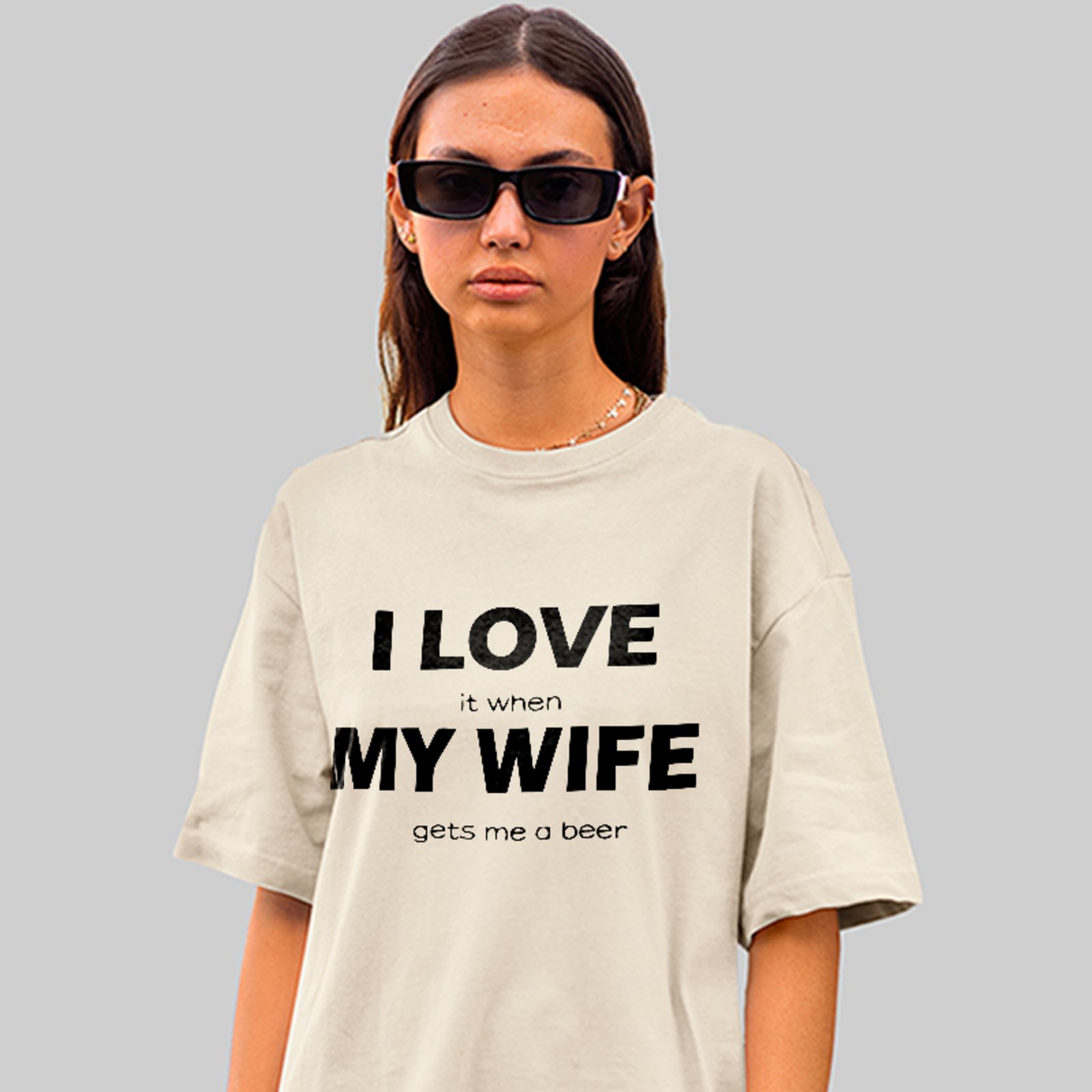 Camiseta Oversized Humor Casal Beer Style Unissex Off White
