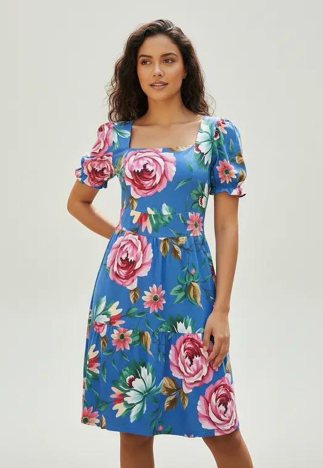 Vista 2 Vestido Amazonia Vital Curto Brisa Rosa Imperial estampado rosa Amazonia Vital estampado rosa