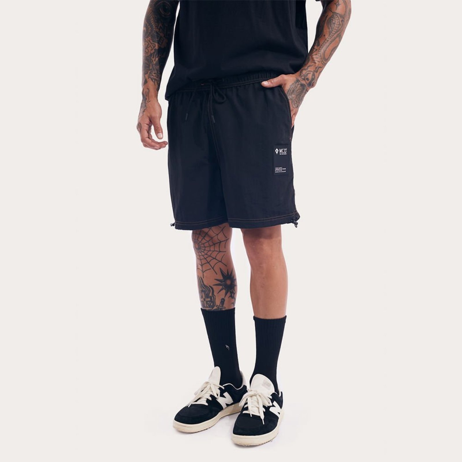 Short Elastico Pespontado