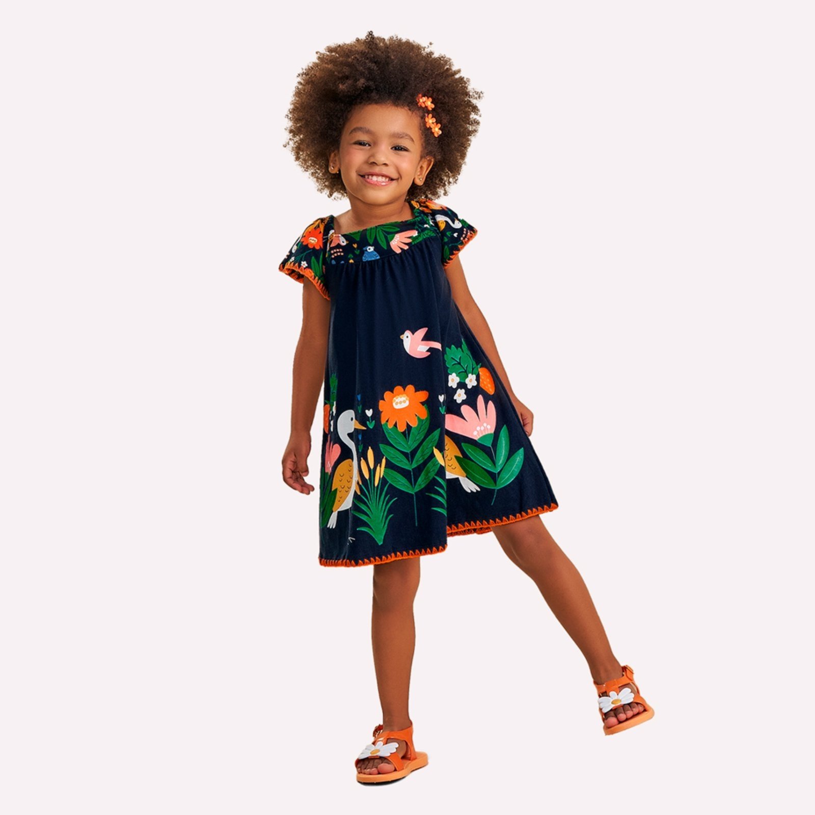 Infantil – Vestido Menina com Ponto Concha Nanai