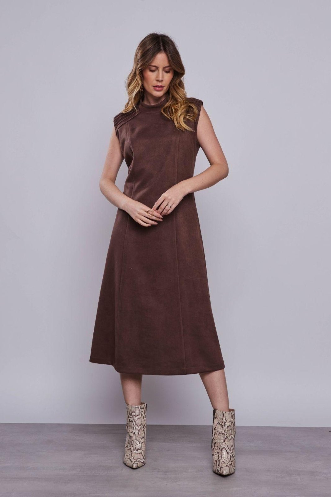 Rubinella – Vestido Midi Nobu Chocolate