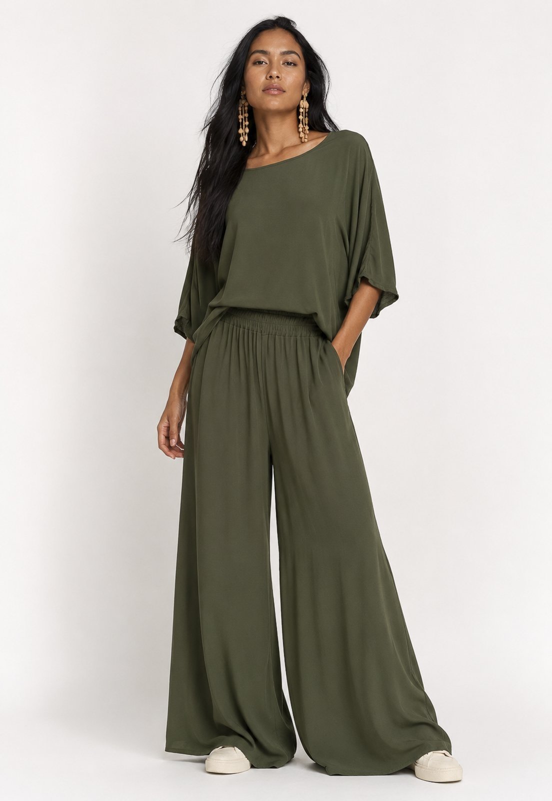 Conjunto Amazonia Vital Feminino Verde Musgo com Blusa Ampla e Calça Pantalona