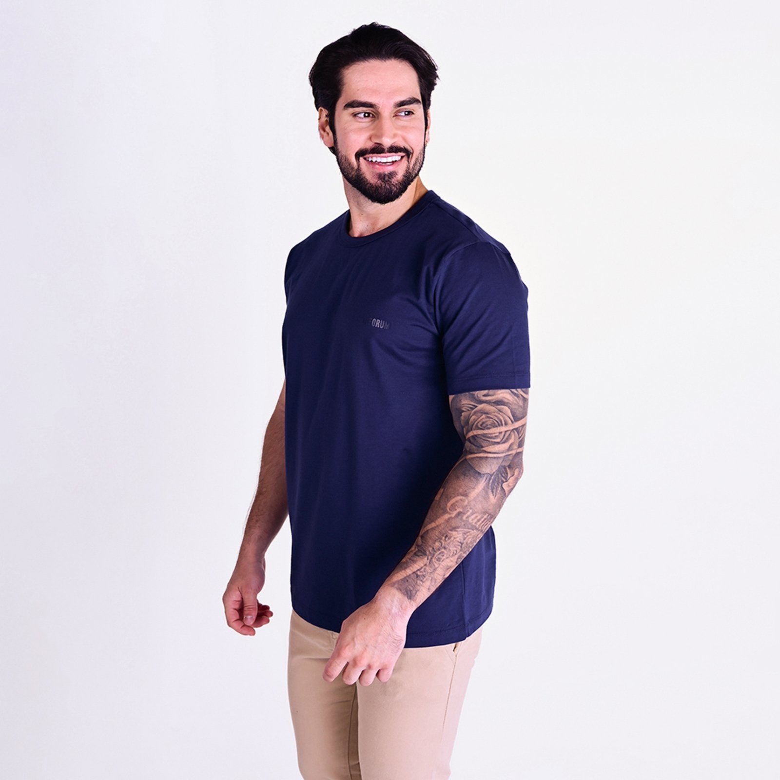 Camiseta Forum Básica Logo Azul Marinho