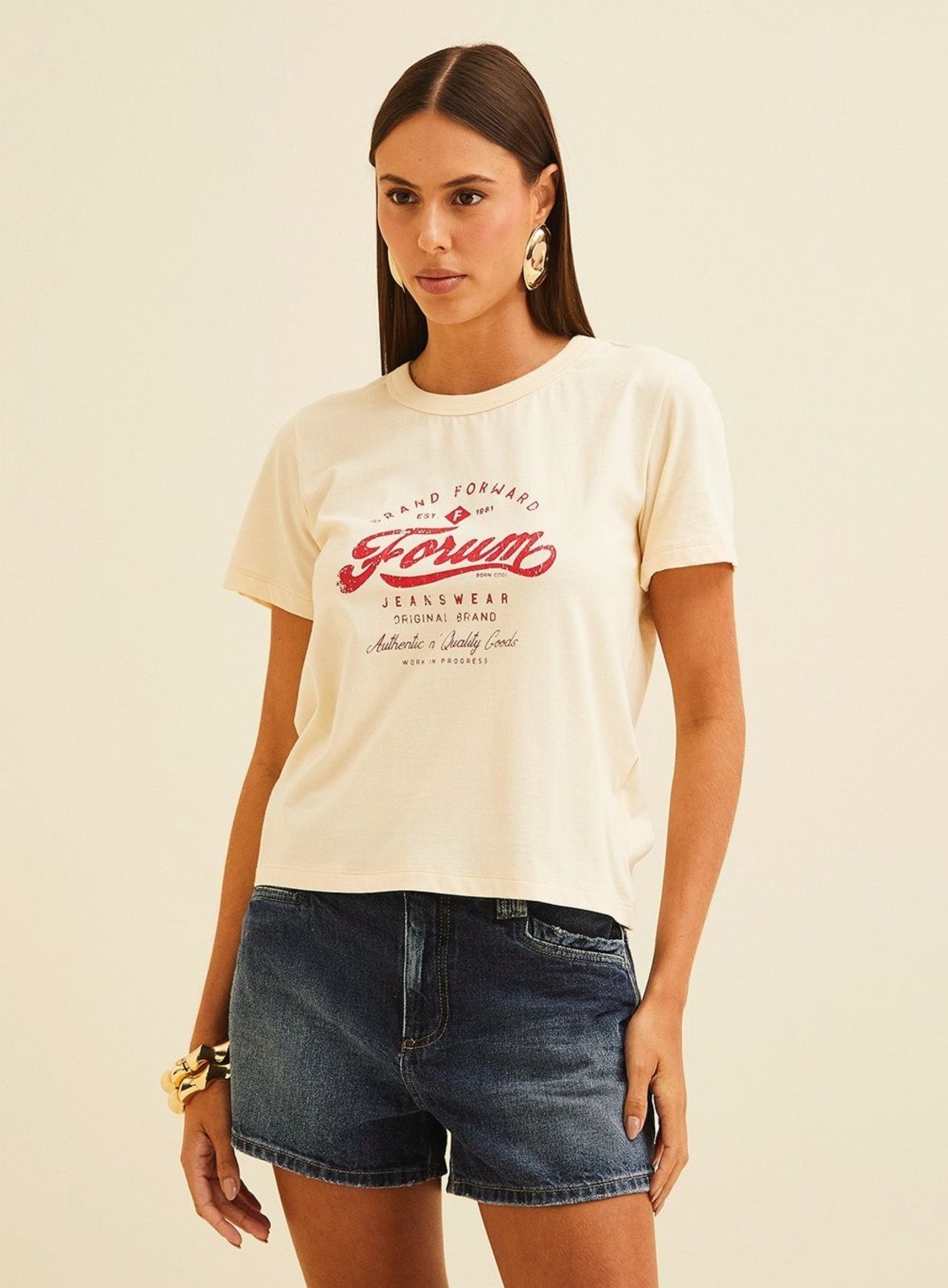 Camiseta Basic Com Estampa Forum Bege Afogato
