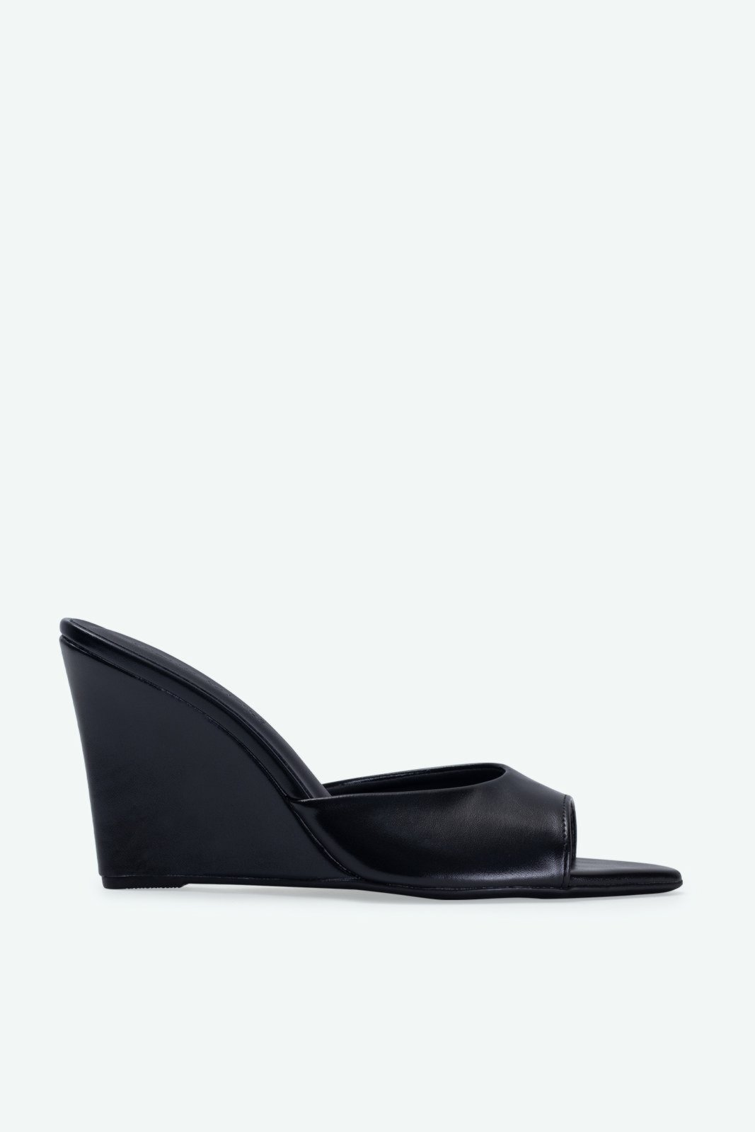 Vista 2 Open Mule Serena Suzana Santos preto Suzana Santos preto