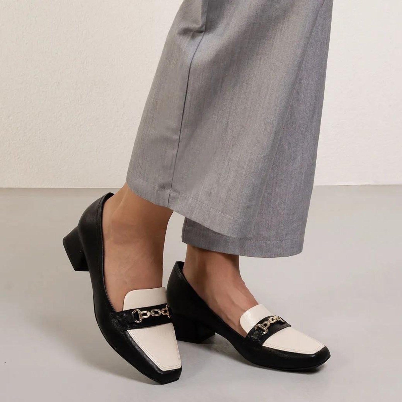 Sapato Mocassim Piccadily Bicolor Feminino Preto