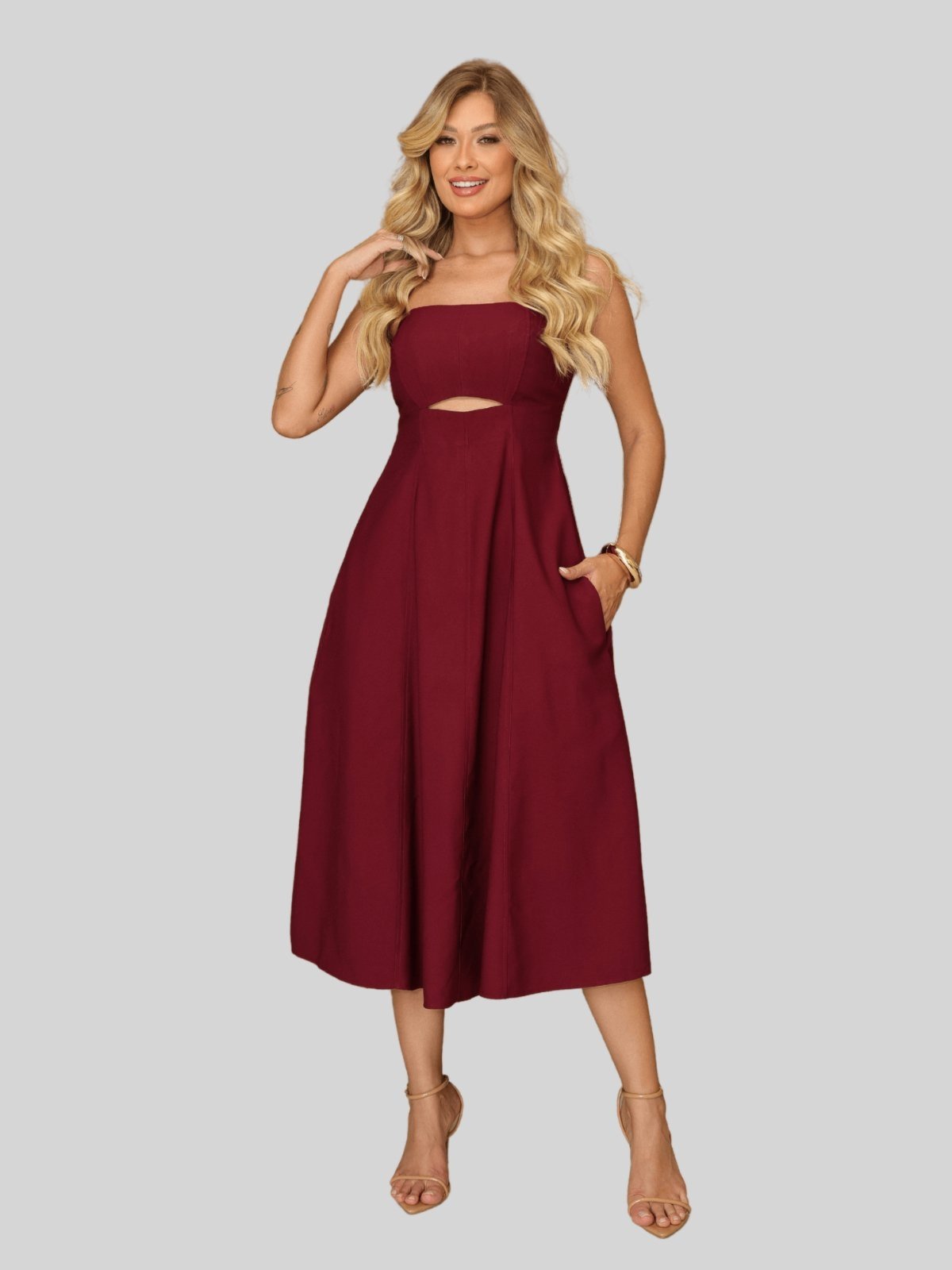 Vestido Midi Amanda Detalhe Vazado C/ Bolsos Vinho